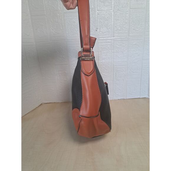 Jones New York Signature Ruby Black Brown Two Tone Shoulder Bag - Picture 4 of 10